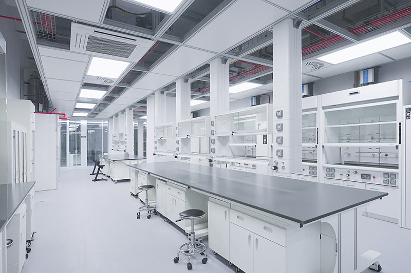 美兰实验室革新：安全与科技的现代融合
